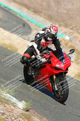 media/Oct-15-2022-TrackXperience (Sat) [[8f70b8b0be]]/Group 2/session 1 turn 6/